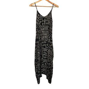 3 for $30! Revel sugar patterned asymmetric dress